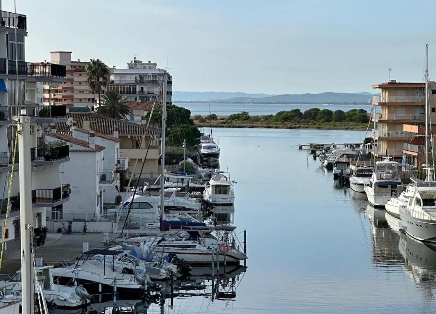 Διαμέρισμα Precioso Apartamento Con Vistas Canal Cerca Playa Av-62 Ρόζες Ισπανία