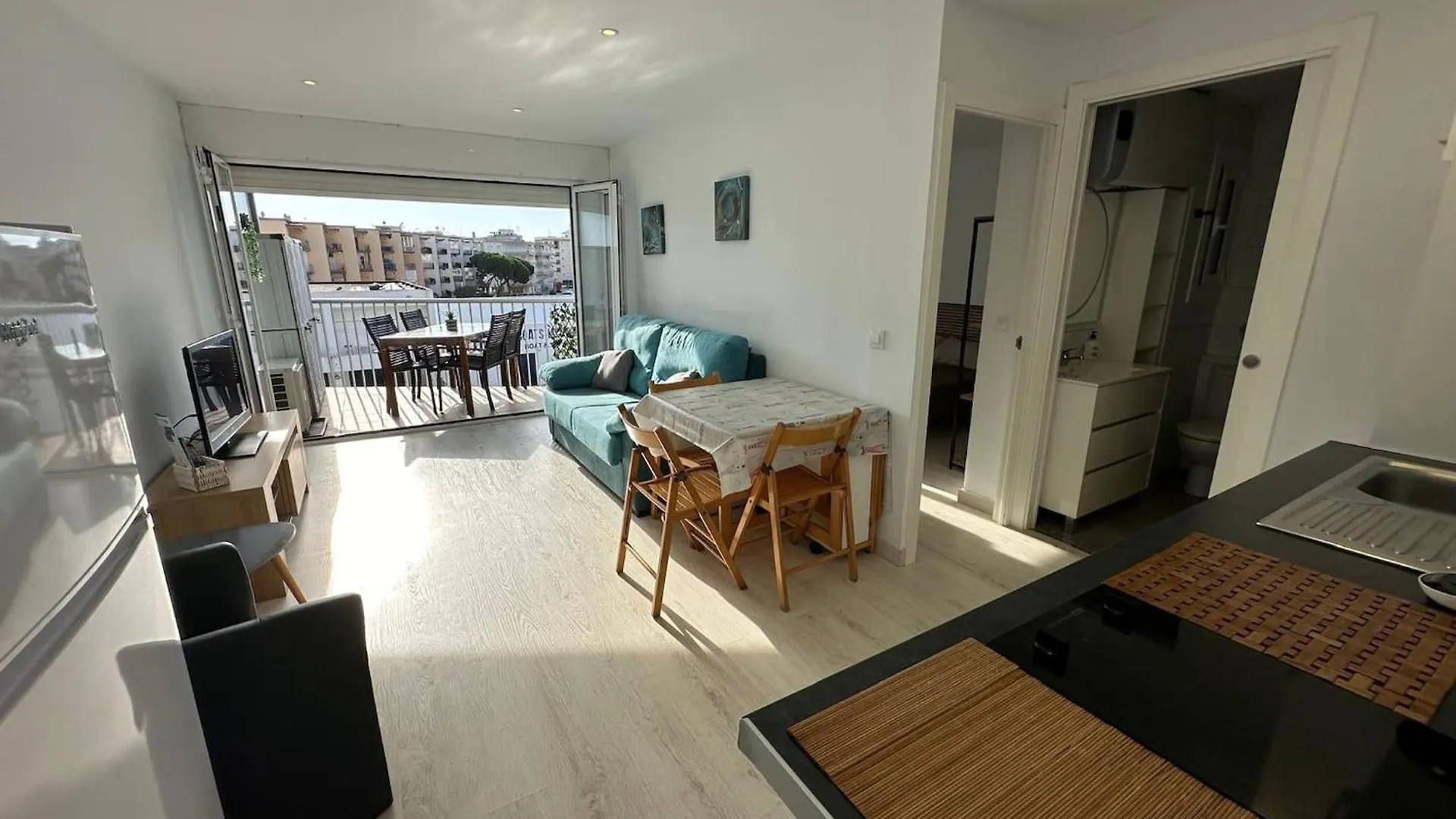 Precioso Apartamento Con Vistas Canal Cerca Playa Av-62 Ρόζες Ισπανία