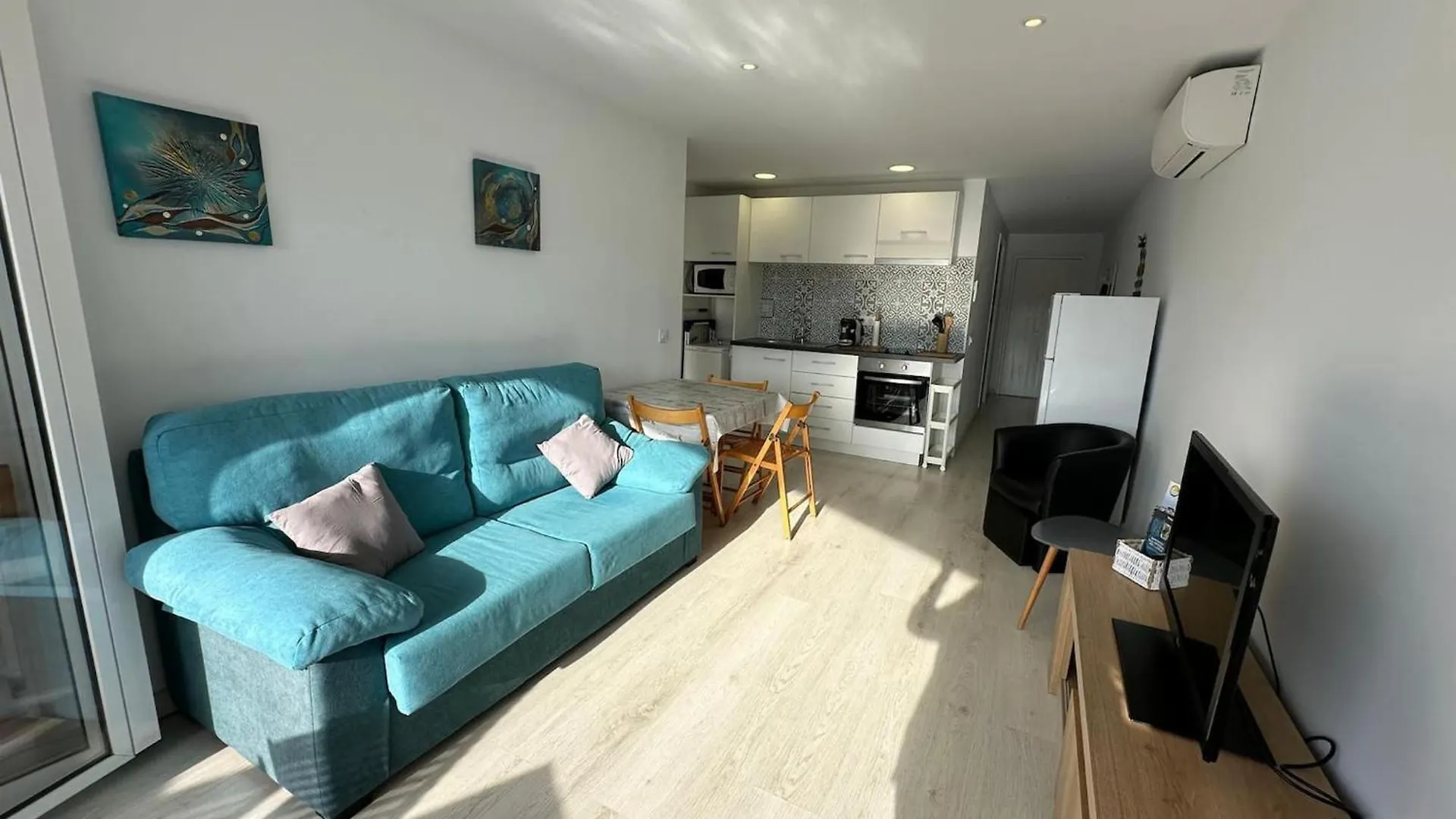 Precioso Apartamento Con Vistas Canal Cerca Playa Av-62 Ρόζες 0*,