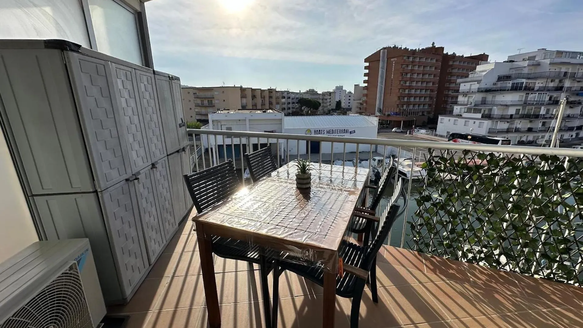 Precioso Apartamento Con Vistas Canal Cerca Playa Av-62 Ρόζες 0*,