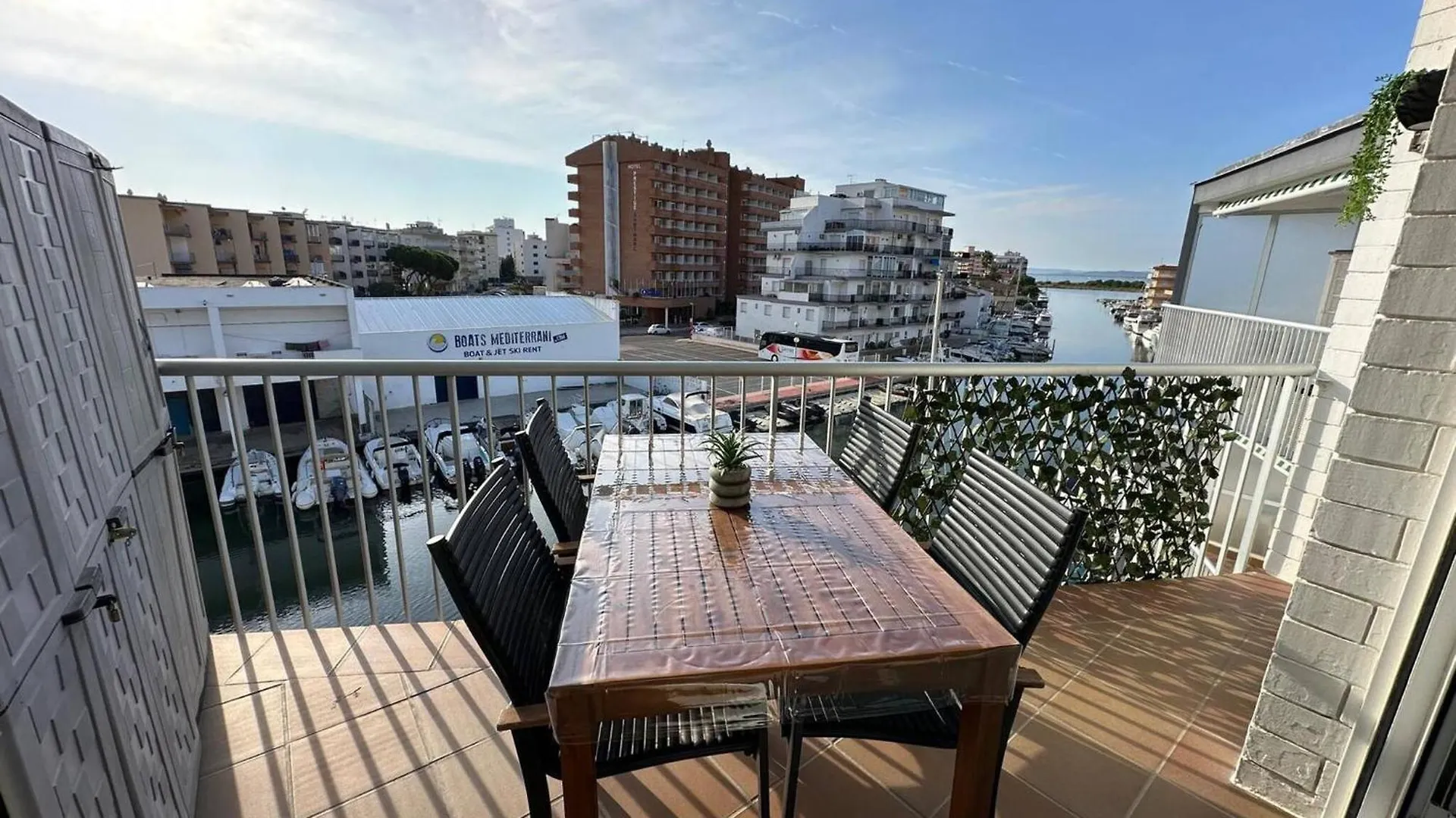 Precioso Apartamento Con Vistas Canal Cerca Playa Av-62 Ρόζες